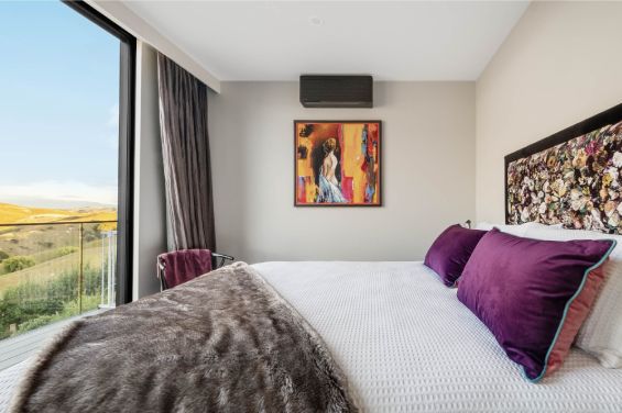 The Black Cottage - bedroom